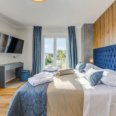 Luxury Bego * Zecevo
