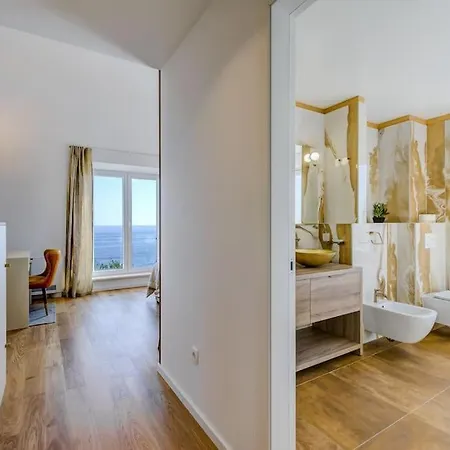 Luxury Bego Zecevo