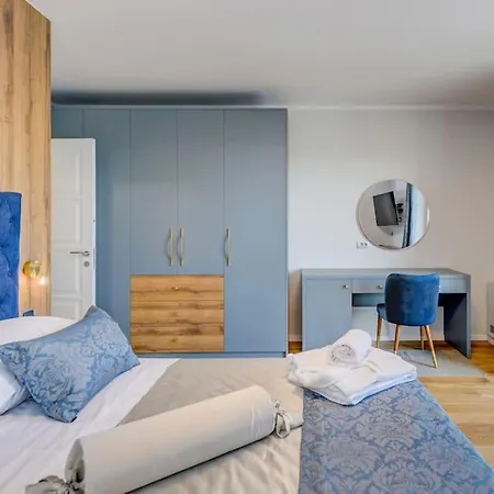 Luxury Bego * Zecevo