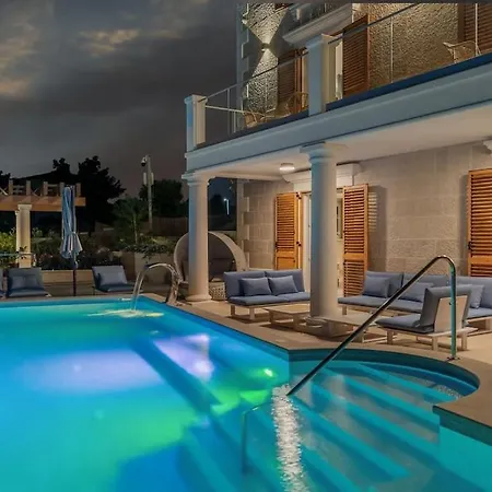 Villa Luxury Bego
